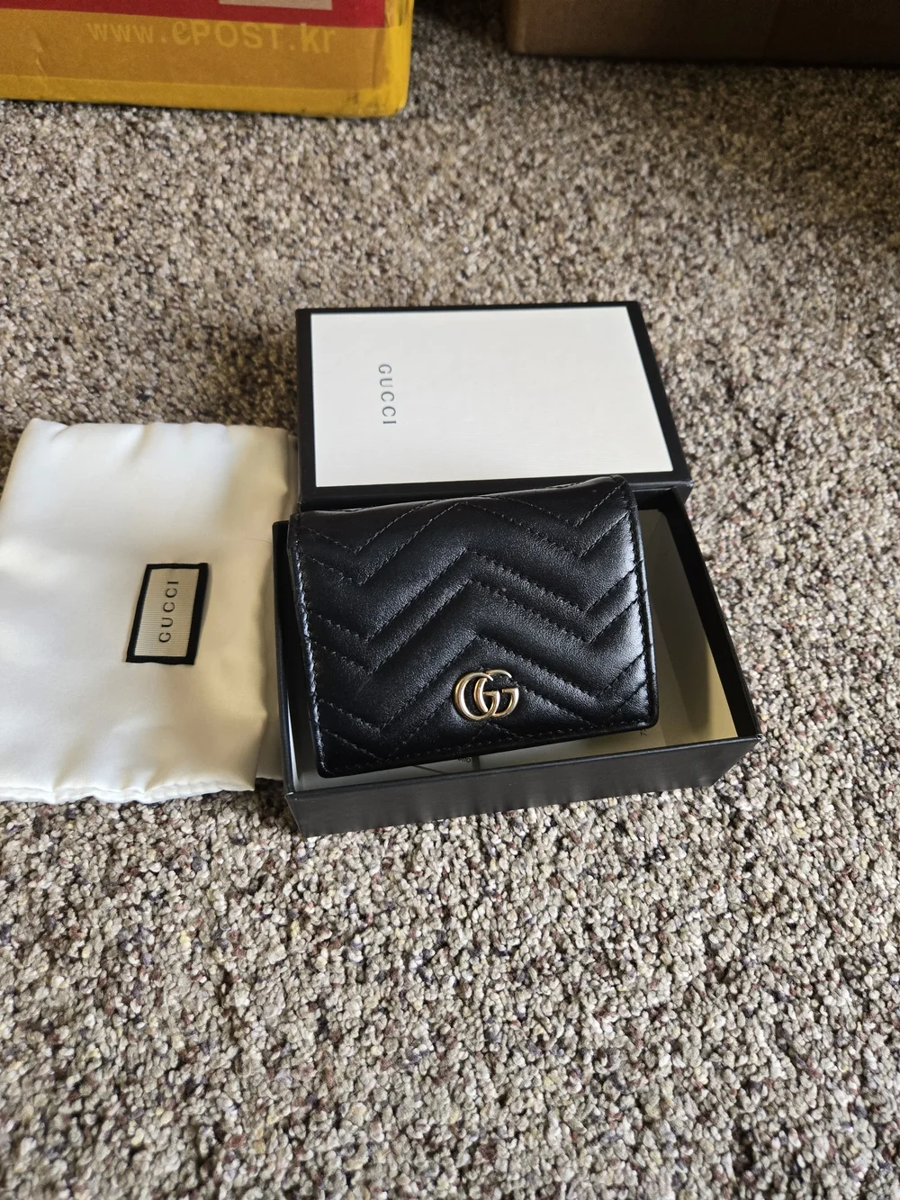 Gucci Black Quilted Leather Wallet - GG Marmont - Picture 16 of 16